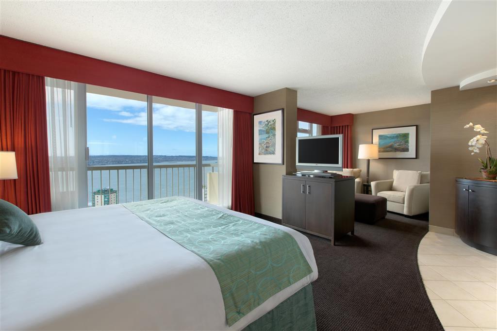 Coast Plaza Hotel And Suites Vancouver Zewnętrze zdjęcie