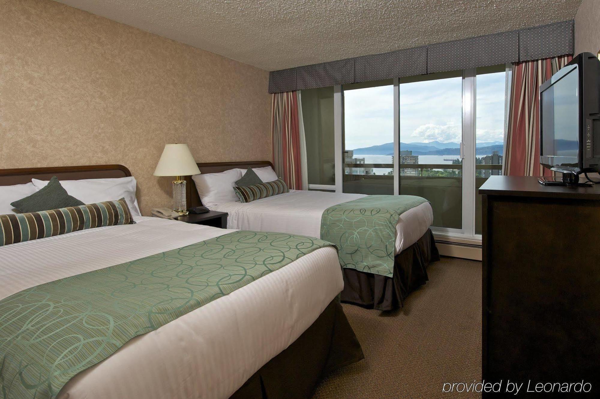 Coast Plaza Hotel And Suites Vancouver Pokój zdjęcie